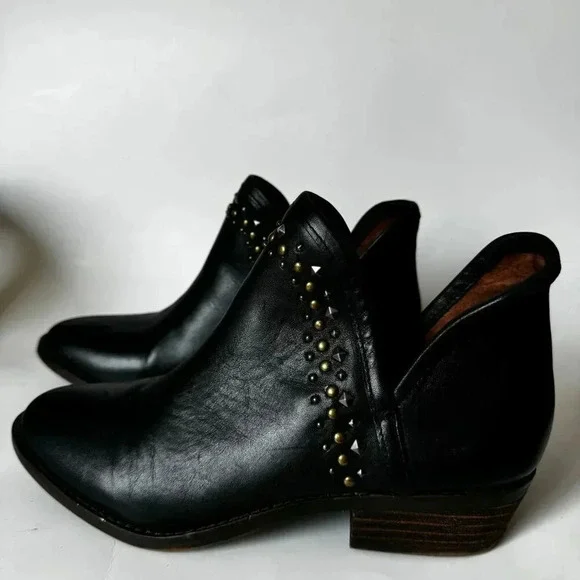 Lucky Brand Kendy Studded Bootie (Women)LEATHER | kendy bootie SIZE 7.5 - Picture 7 of 9